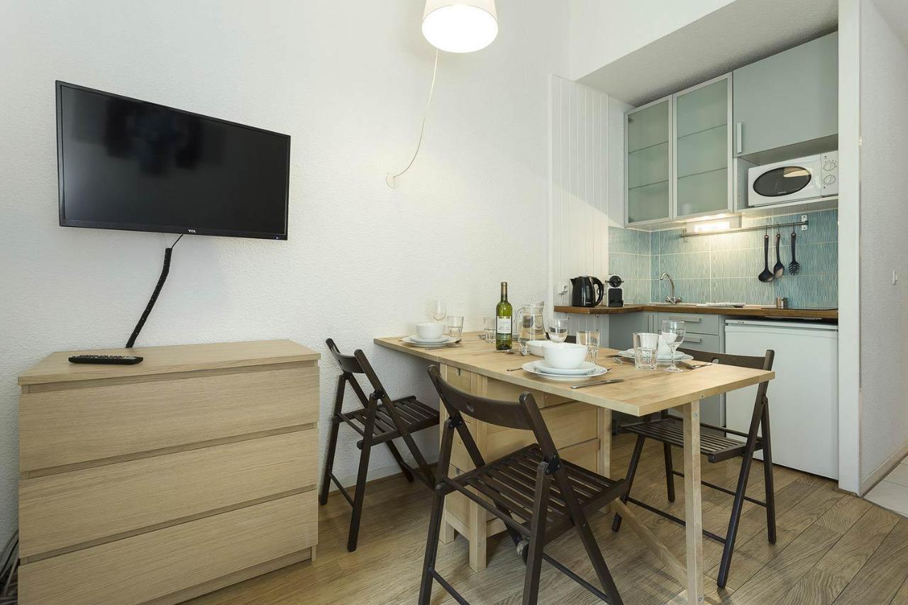 Apartment Forclaz 4B - Alpes Travel - Central Chamonix - Sleeps 4 ภายนอก รูปภาพ